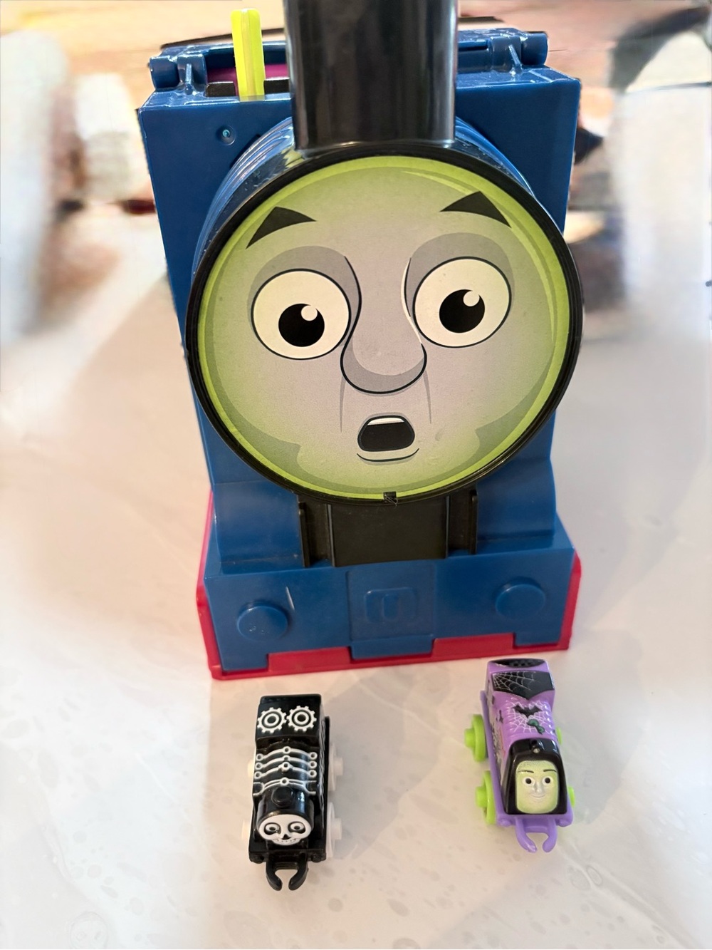 Thomas & Friends MINIS Spooktacular Pop-Up Playset (missing piece)